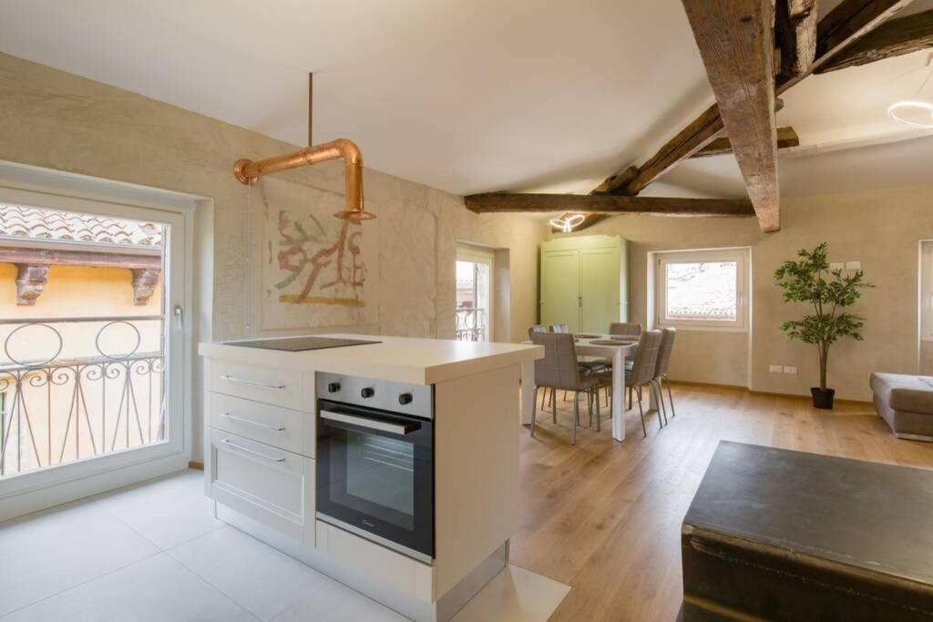 Luxury Design Apt With Amazing View Appartement Verona Buitenkant foto